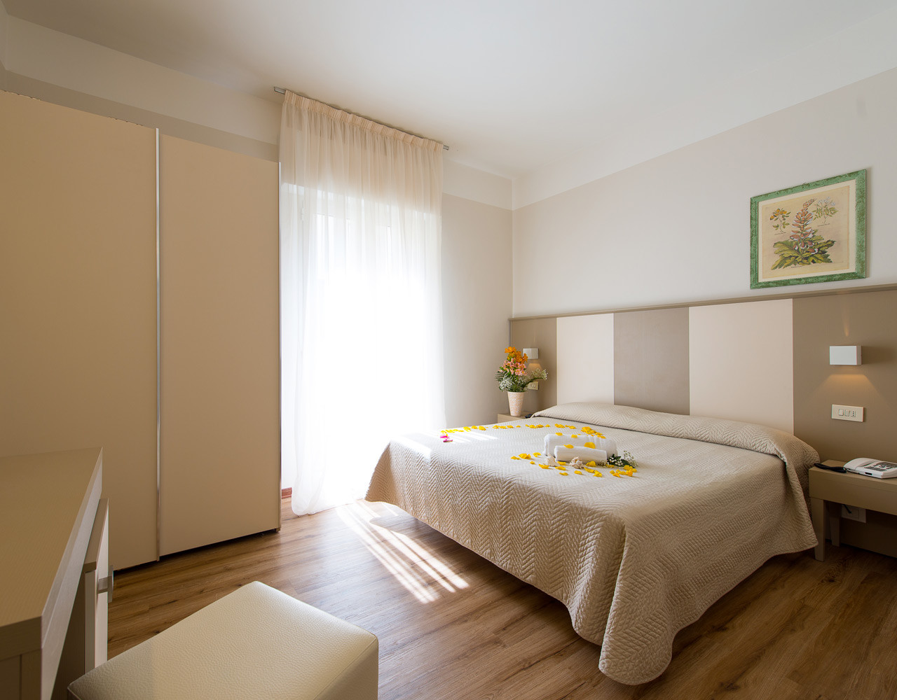 media.Camere-Romeo-03-Hotel-Giulietta-Riccione