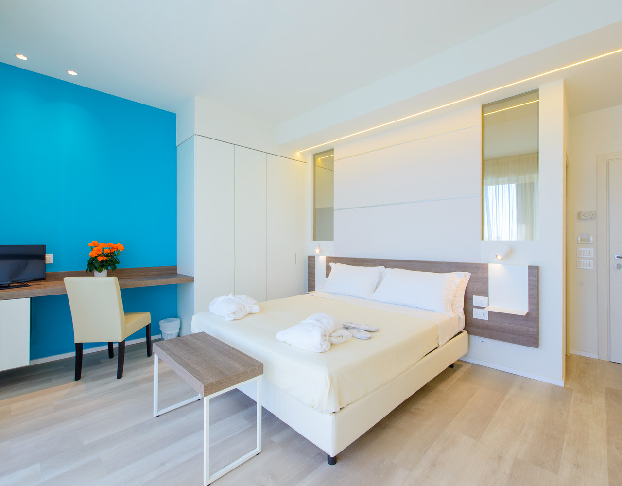 media.Camere-Junior-Suite-Giulietta-03-Hotel-Giulietta-Riccione