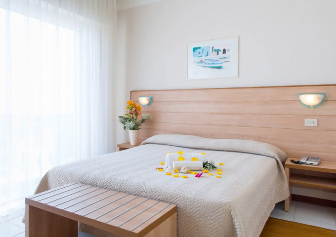 media.Camere-Giulietta-01-Hotel-Giulietta-Riccione