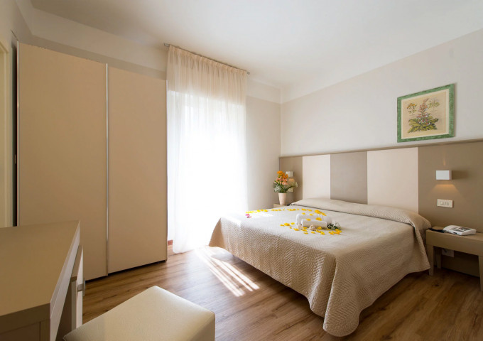 media.Slide-Camera-Romeo-01-Hotel-Giulietta-Riccone