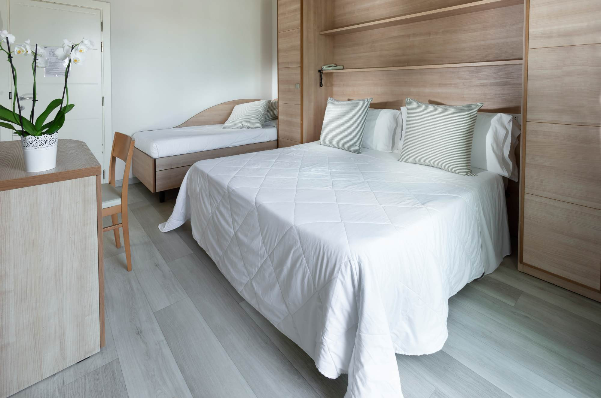 media.slide-camere-6